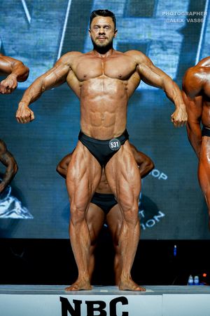 CLASSIC PHYSIQUE +178